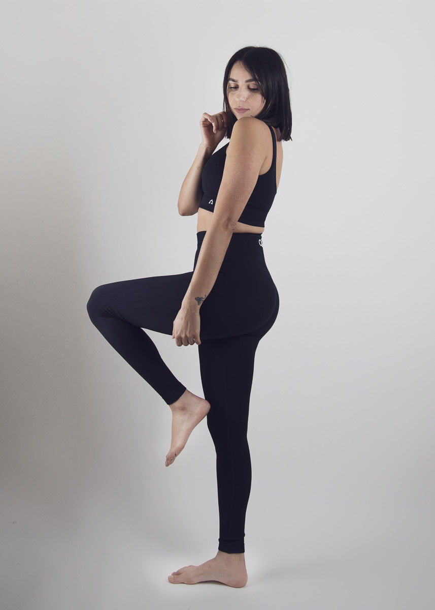 Omega shop yoga pants